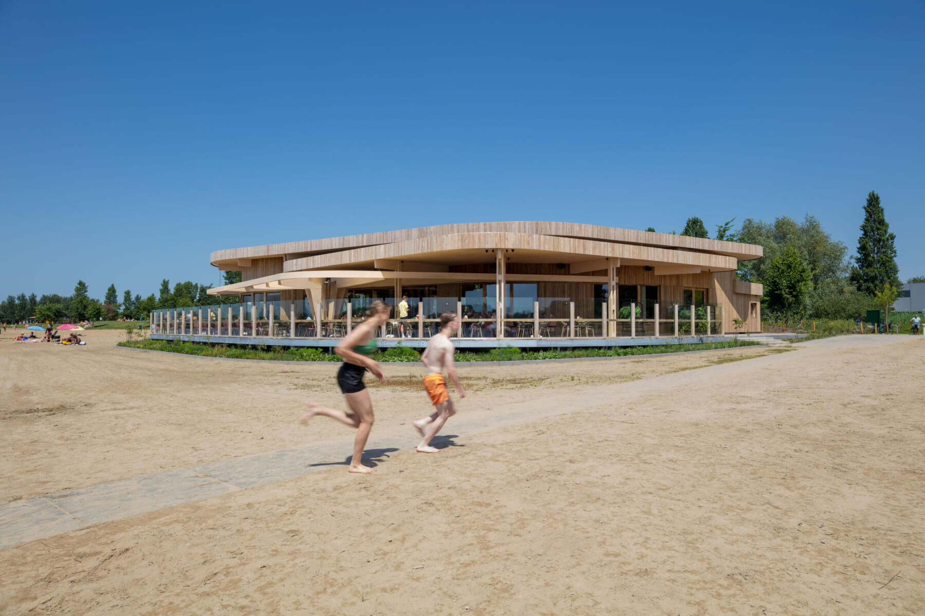 Strandpaviljoen Haarrijnseplas Utrecht MONK architecten bna
